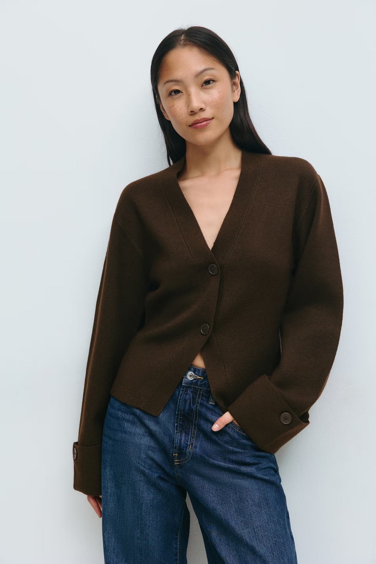 Valentina - Cropped Knit Cardigan by Ares Milano