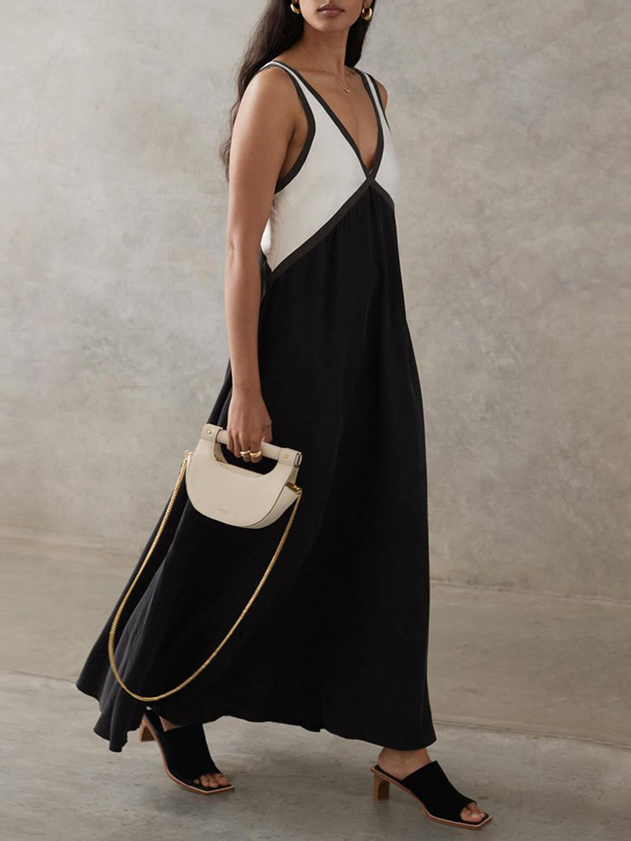 Agnese - Maxi Dress Deep V Paneling by Ares Milano