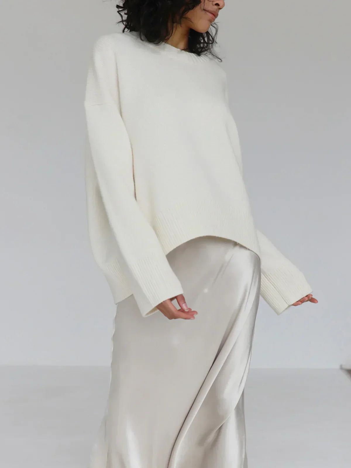 Vita - Cozy Wool Sweater by Ares Milano