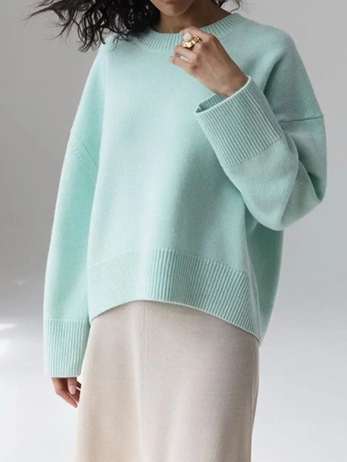 Vita - Cozy Wool Sweater by Ares Milano