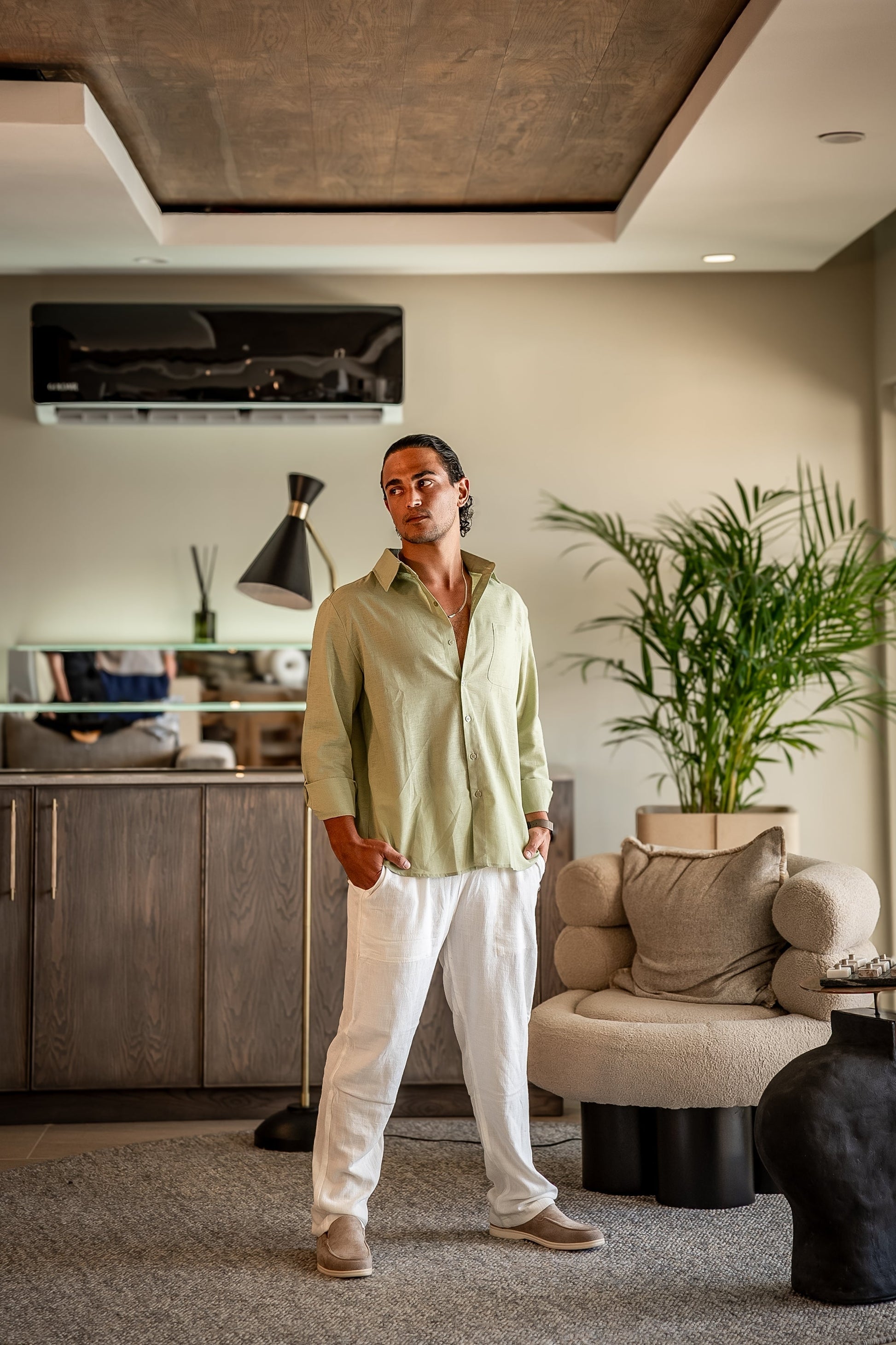 Matthias - Linen Tee by Ares Milano