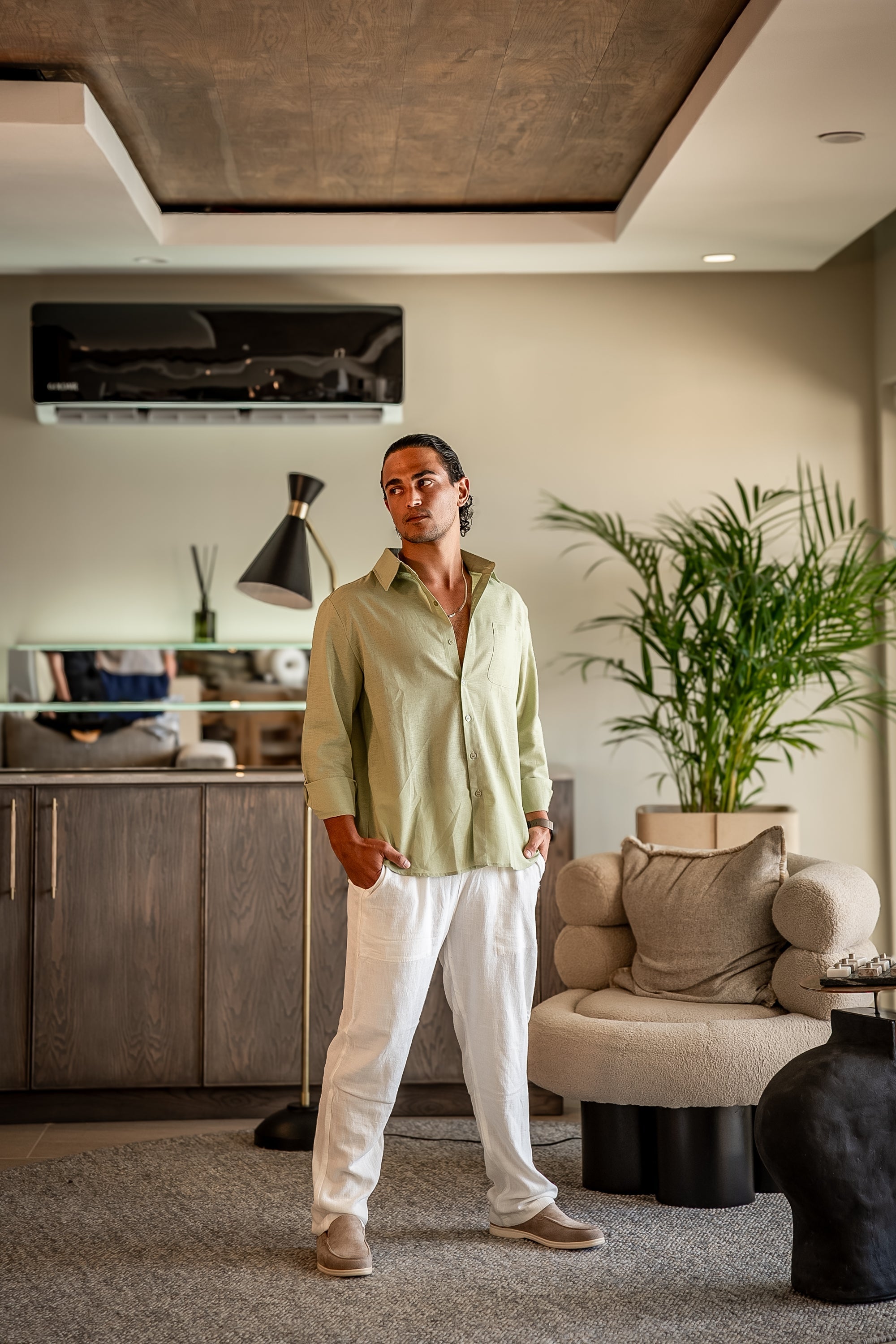 Matthias - Linen Tee by Ares Milano