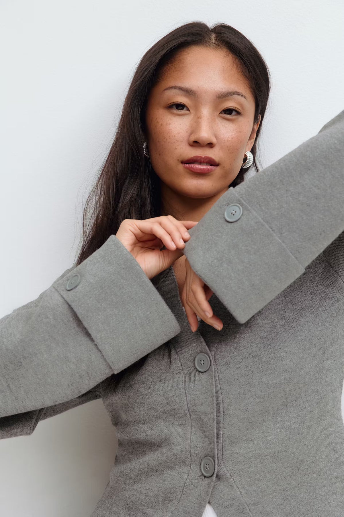 Valentina - Cropped Knit Cardigan by Ares Milano